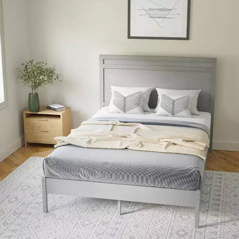 Flash Furniture Kingston Solid Wood Platform Bed with Wooden Slats and Headboard, No Box Spring Needed