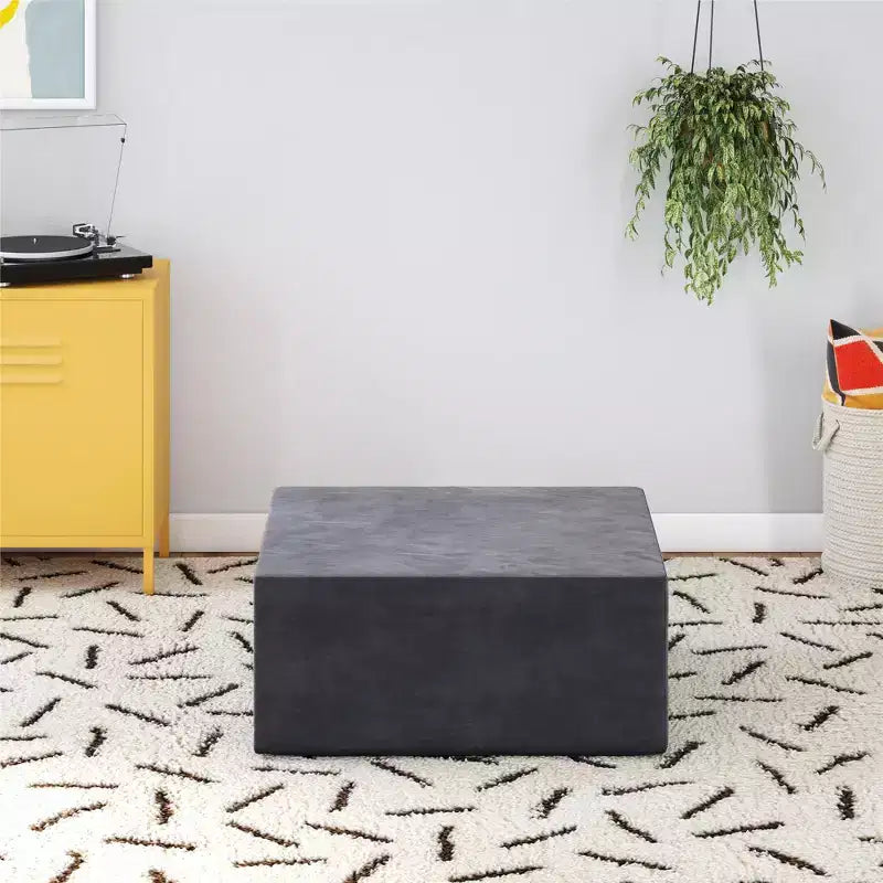 Novogratz The Flower Ottoman Pouf