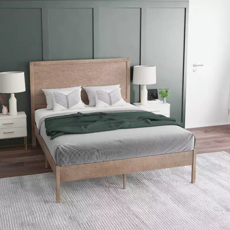 Emma and Oliver Classic Wooden Platform Bed with Headboard